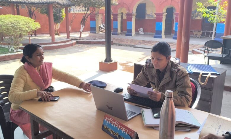 पूर्ति निरीक्षक से अभद्रता के आरोप में राशन विक्रेता पर केस दर्ज